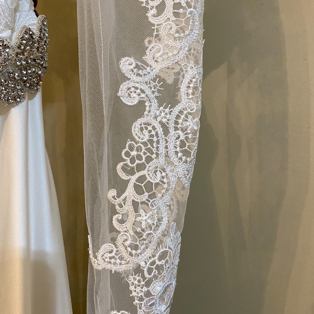 Allure Romance Wedding White Lace Dress - Picture 8 of 16